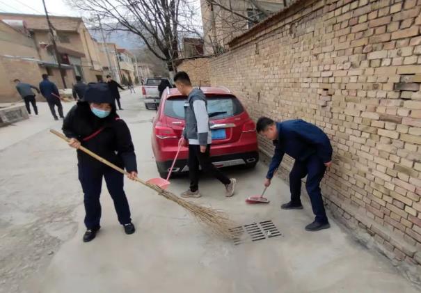 金年会-金年会（中国）一站式体育服务平台
团委开展“学雷锋义务清扫活动”(图2)