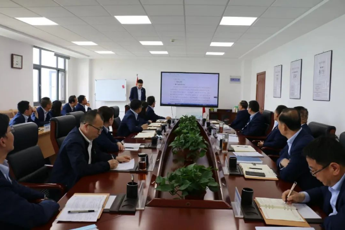 金年会-金年会（中国）一站式体育服务平台
召开党委理论中心组集体学习会议(图2)