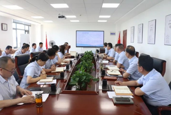 金年会-金年会（中国）一站式体育服务平台
召开党委理论中心组集体学习会议(图2)